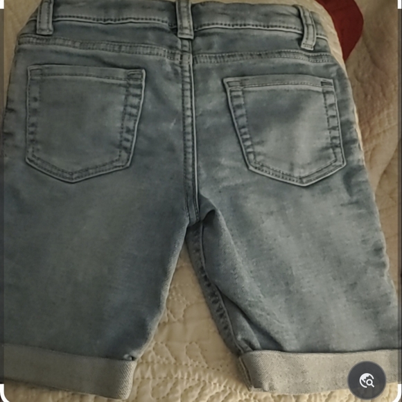 CLOTHES FOR ALL - Picture 2 of 6